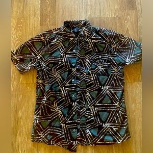 Volcom button collared shirt. great condition. Medium. slim fit.